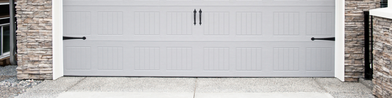 garage-door-lees-summit-home-advice-great-missouri-homes-reece-nichols-real-estate-merla-turner