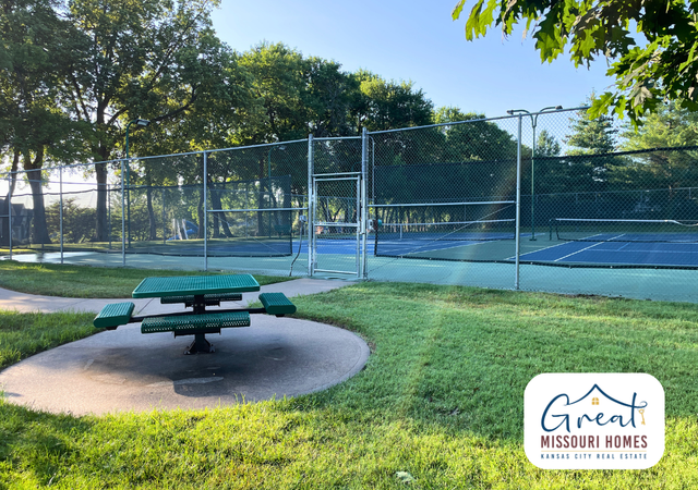 winterset-park-lees-summit-picnic-great-missouri-homes-reece-nichols-merla-turner