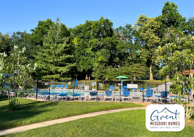 winterset-park-lees-summit-pool-great-missouri-homes-reece-nichols-merla-turner