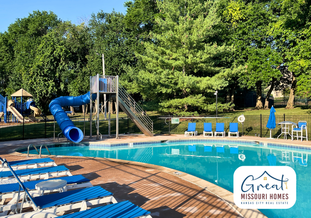 winterset-park-lees-summit-pool-slide-great-missouri-homes-reece-nichols-merla-turner