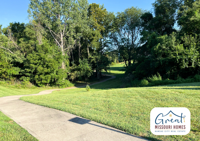 winterset-park-lees-summit-waterfall-trail-2-great-missouri-homes-reece-nichols-merla-turner (2)