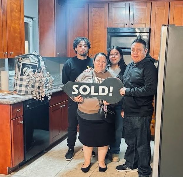 e256688a80fd991aa9d30803a8701cc7c8693a28-5