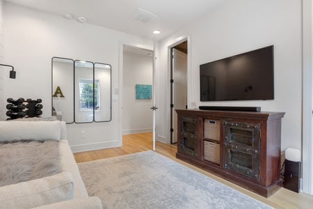 27_downeydigitalmedia_027