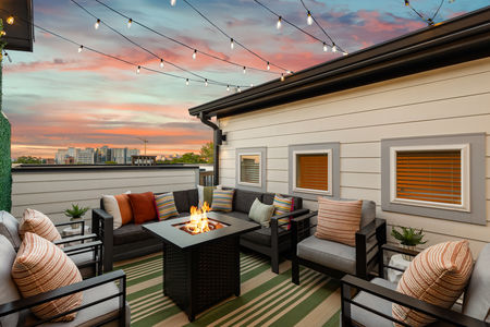 2001 Convent Pl #6 TWILIGHTS-3