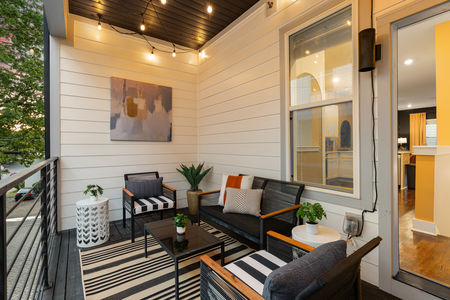 2001 Convent Pl #6 TWILIGHTS-8_RS