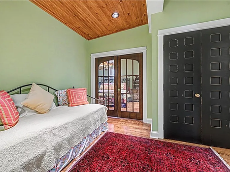 03f6aa8732f670961d0a593ea87b7890-cc_ft_768