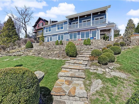 0a1c8bb4e9d270d27d1ec2f7e4f4cadb-cc_ft_768