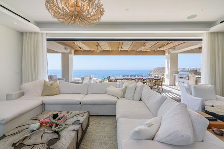 31bc64f2-09b3-4f72-8614-b211953f35a6