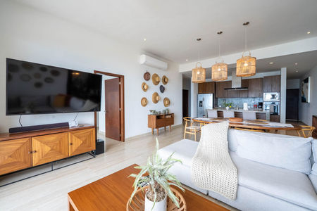 99cec307-9011-4747-9ef0-323f596d6a22