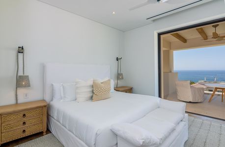 a574bb28-128c-4fa2-b4f9-9a049084d81d