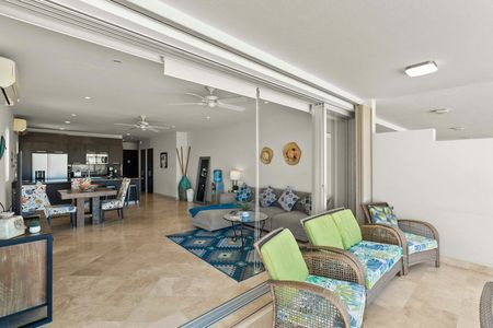 b766fc1e-01d3-46a5-a4fd-7950e1f83a57