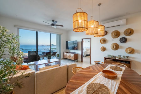 ea7ef8fb-925a-4f0c-bdbc-0c8a3e568a53