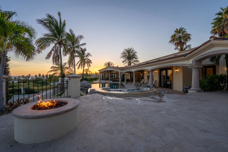 ede56221-2a81-4103-b3d5-9bfbb0dbecef