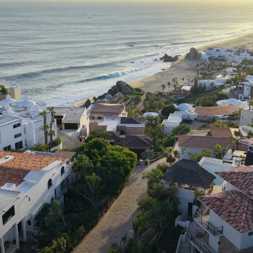 No Banks, No Problem: Why Cabo’s Cash Market Benefits Buyers