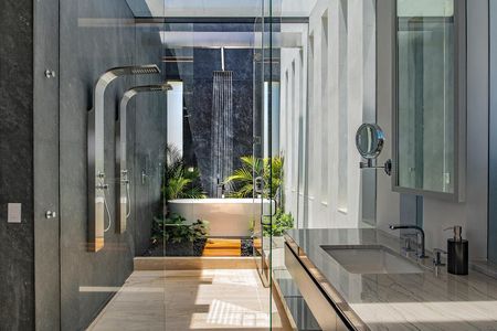 20260402234434067700000000-o