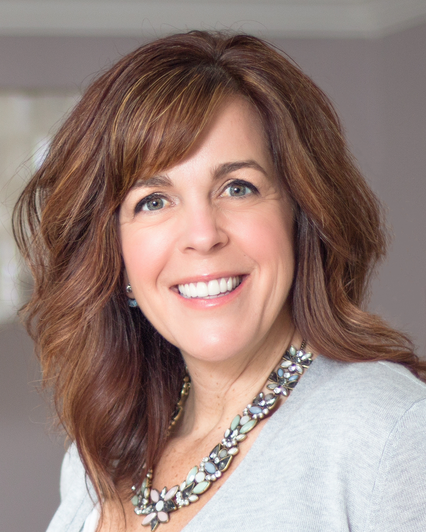 best peg varilla headshot biz card