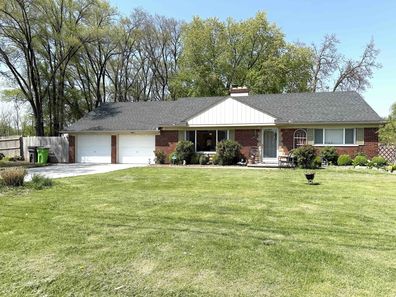 Iriquois Home Front-Front