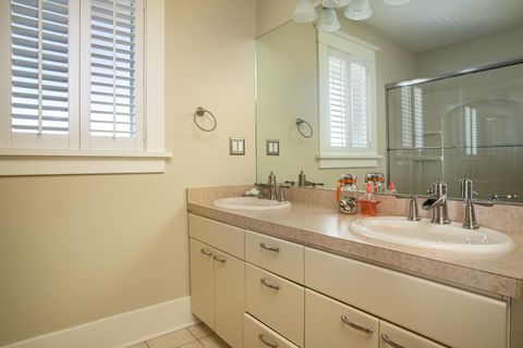 58shoredrmattapoisett-23