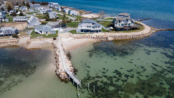 58shoredrmattapoisett-41