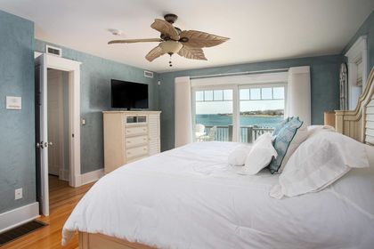 58shoredrmattapoisett-2