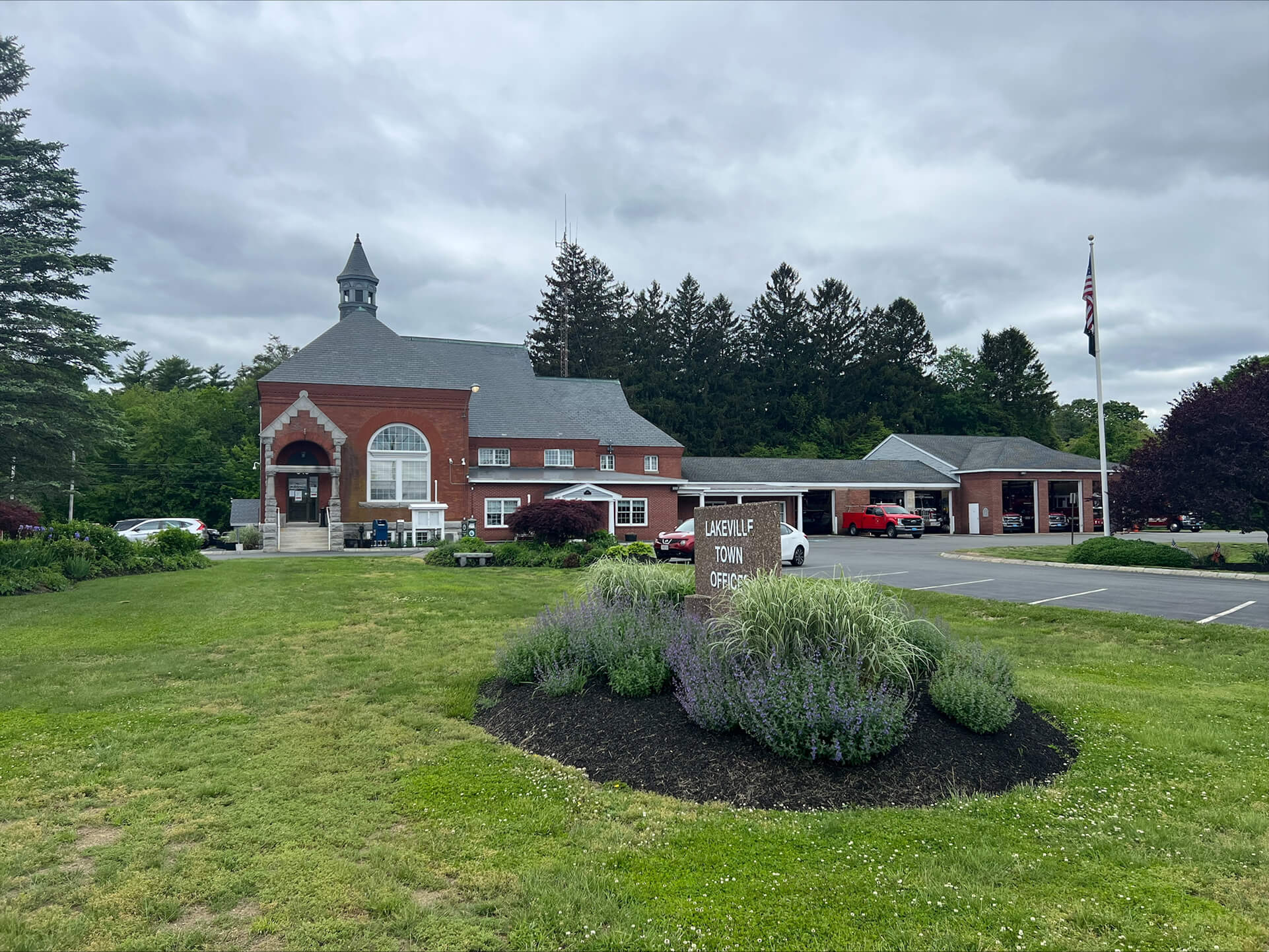 Lakeville MA Town Hall 1 (1)