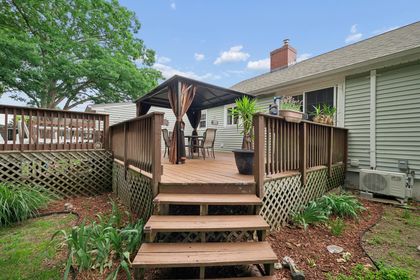 72-Mayfield-St-Seekonk-MA-Deck-2