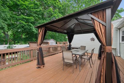 72-Mayfield-St-Seekonk-MA-Deck