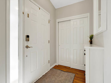 Copy of 006-Entrance