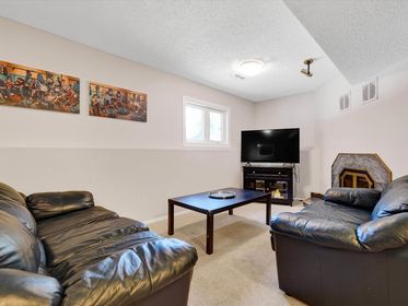 Copy of 031-Family Room