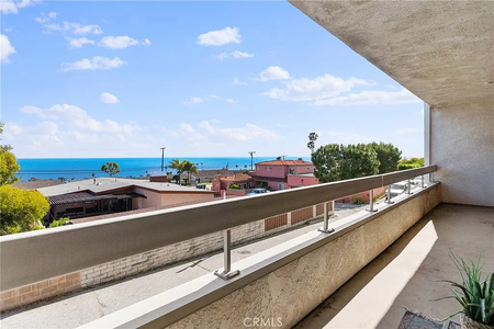 033e0bb689035c8b17a9ec7867cbc21d-uncropped_scaled_within_1536_1152