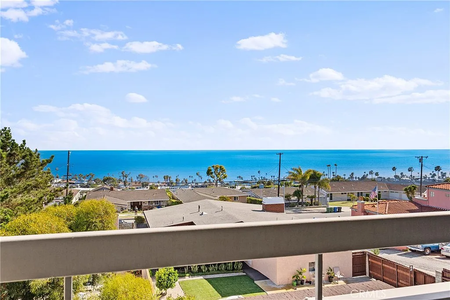 0d333991c06995af161e2f340c5e4f7e-uncropped_scaled_within_1536_1152