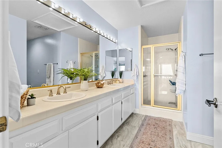 1320d89304b12077d1fe8fa33027a921-uncropped_scaled_within_1536_1152