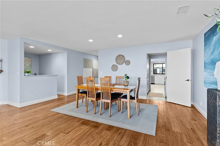 281de4f56dfce9a9bf395a521404db12-uncropped_scaled_within_1536_1152