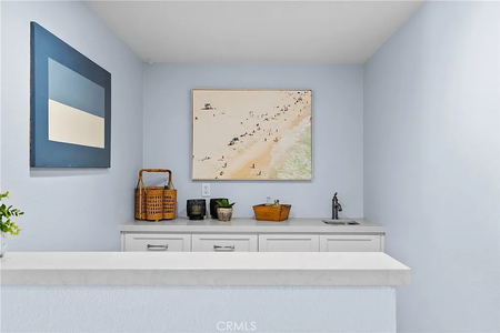 77ed60fea68d54cd510eac584e9349af-uncropped_scaled_within_1536_1152