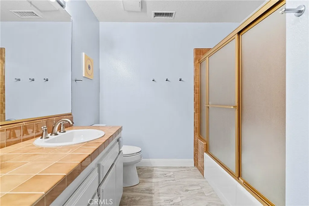 8bf46ee9f928cb59b7b0a20dead5dc8f-uncropped_scaled_within_1536_1152