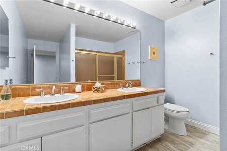 e8da8ef6d7297a58d1af127664db6775-uncropped_scaled_within_1536_1152