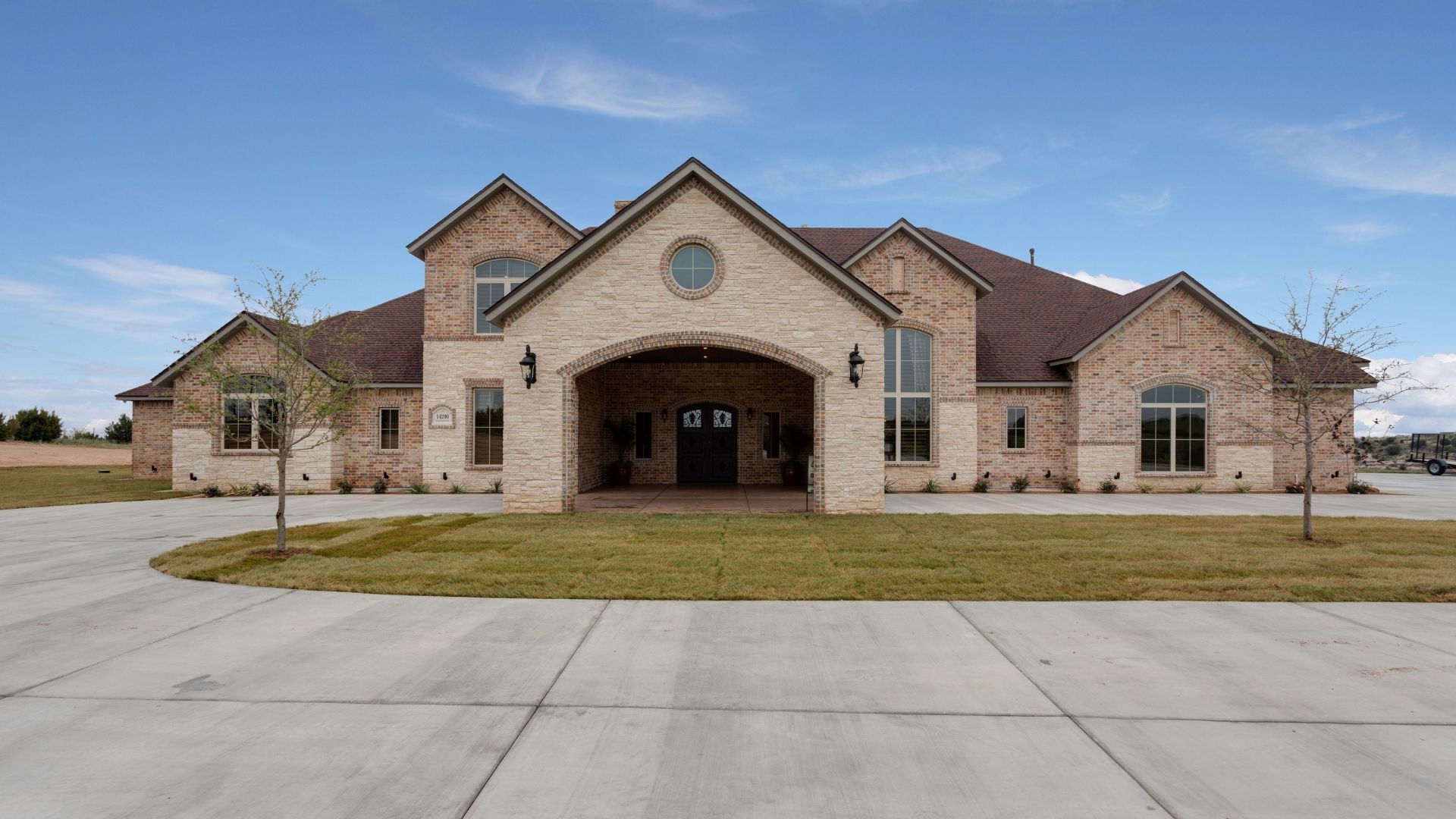 Home_exterior (79)