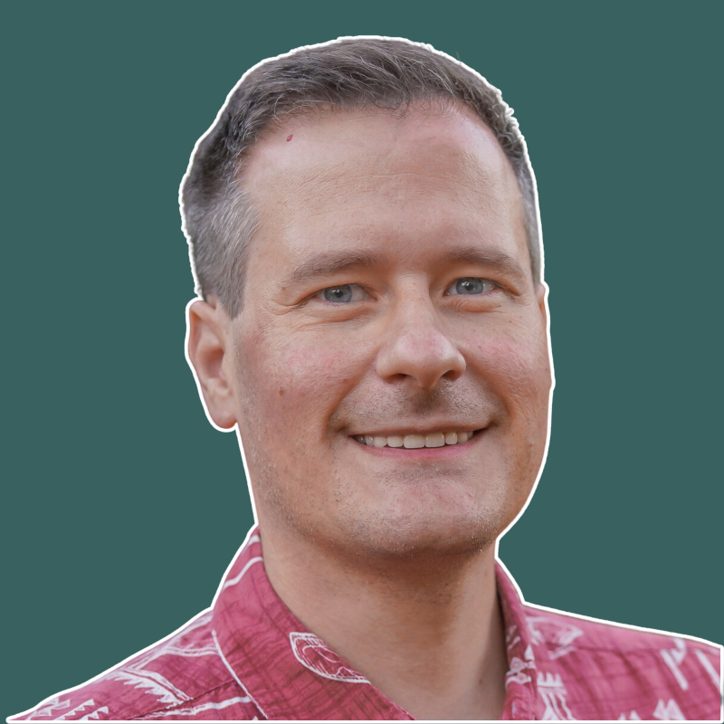 Headshot-With-Colored-Background-396160