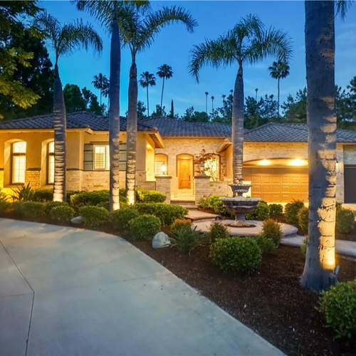 Exclusive Listing in Tustin Ranch – Single-Story Elegance on an Oversized Lot in Guard-Gated Madrid