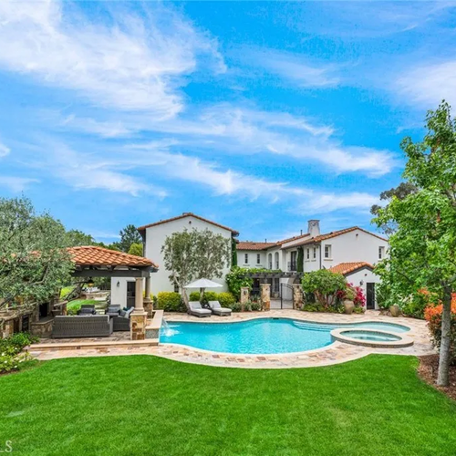 Luxury Gated Estate in Coveted Cameo Woods
