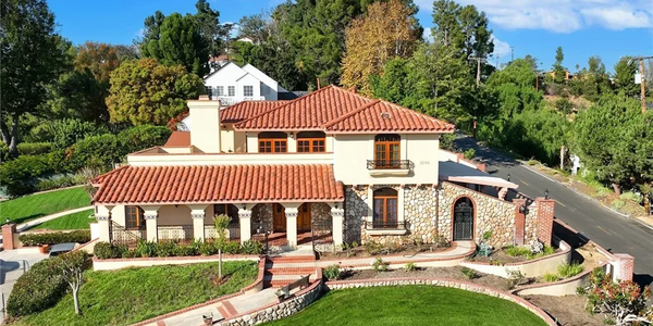 Casa de Griffin – A Spanish Revival Retreat …