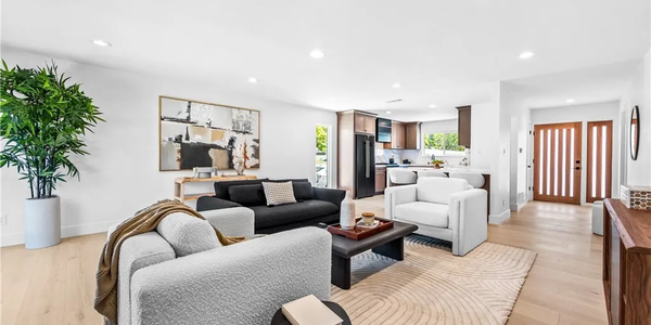 Modern Luxury Meets Effortless Irvine Living in University …