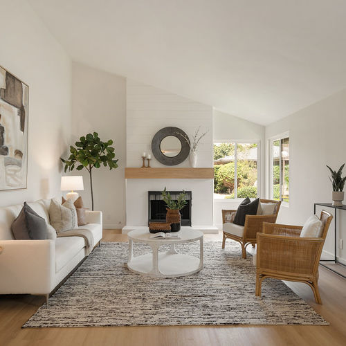 Exclusive Listing: Stylish Shady Hollow Patio Home in Tustin Unified – $930,000