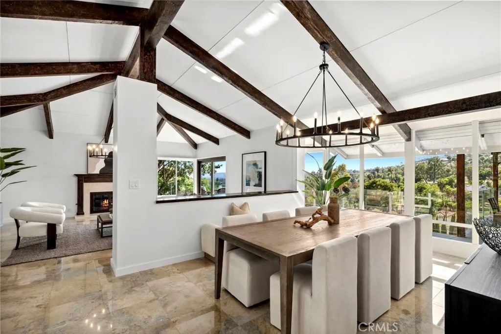 5594f4909980e53c58ae7f1182b1f204l-m2126997536rd-w1280_h960