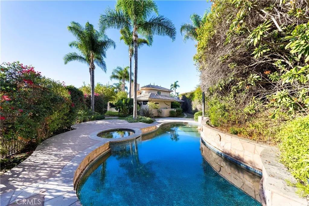 c73630fedb1e84dfe821459b0926c3bbl-m2891907523rd-w1280_h960