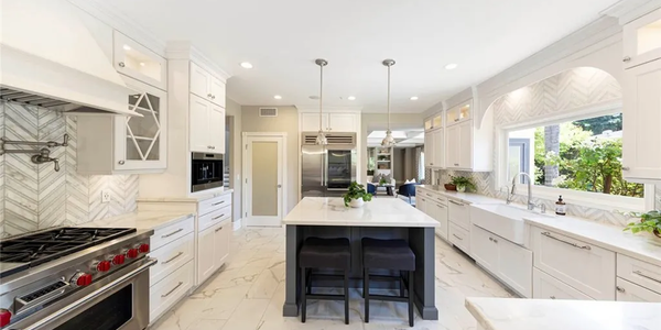 Anaheim Hills Estate on Over an Acre — &hellip;