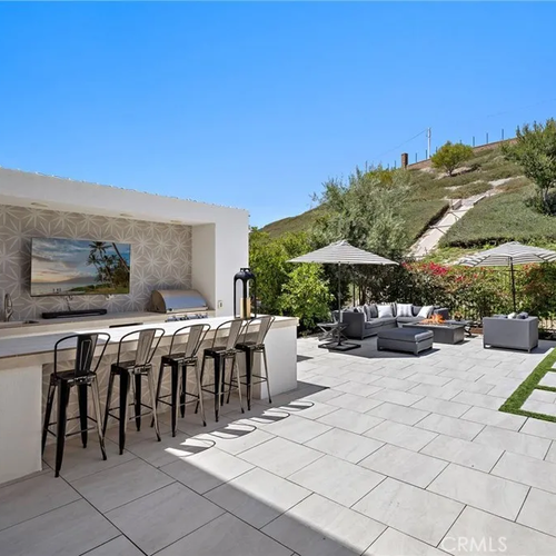Exclusive Altair Irvine Luxury Estate — Rare Meridian Helios Listing with Designer Upgrades & Indoor-Outdoor Living