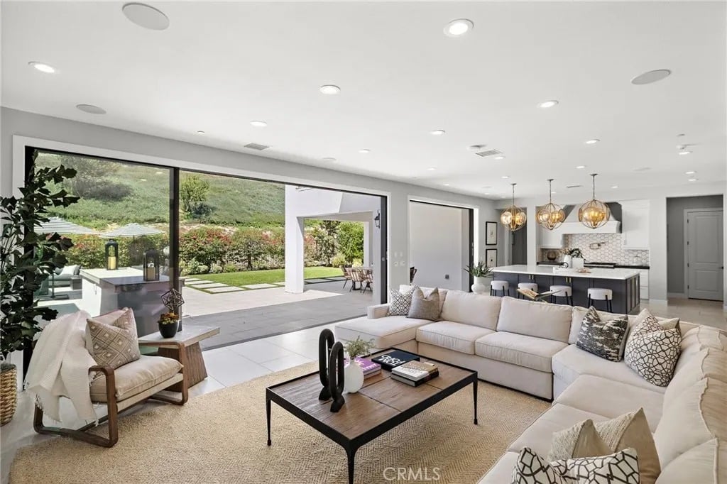 ccdfa73600ef958a84101f6034ffbc67l-m896908965rd-w1280_h960