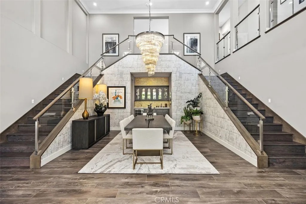 e4710fc38d006592623450add3edef55l-b4031965952rd-w1280_h960