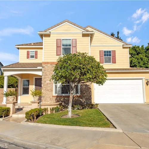 An Exclusive Cul-de-Sac Family Home in Columbus Grove